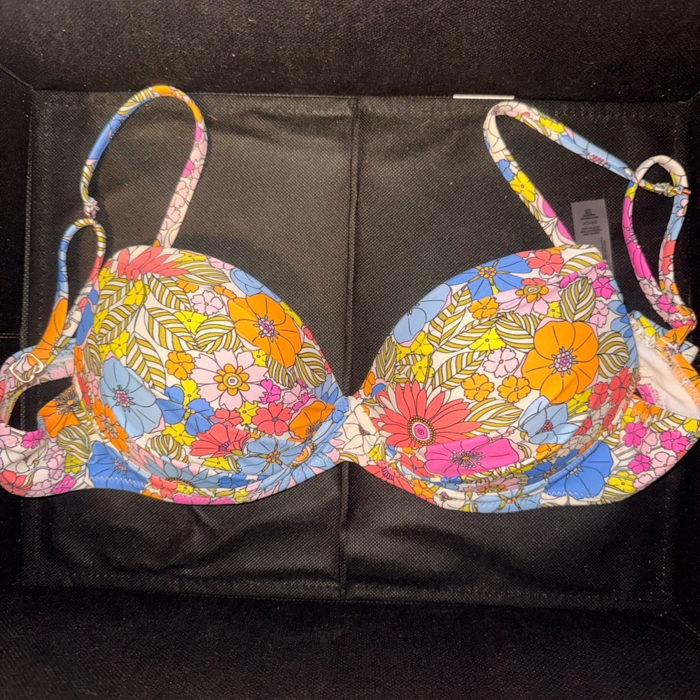 Raisins Floral Bikini Top - Multicolor